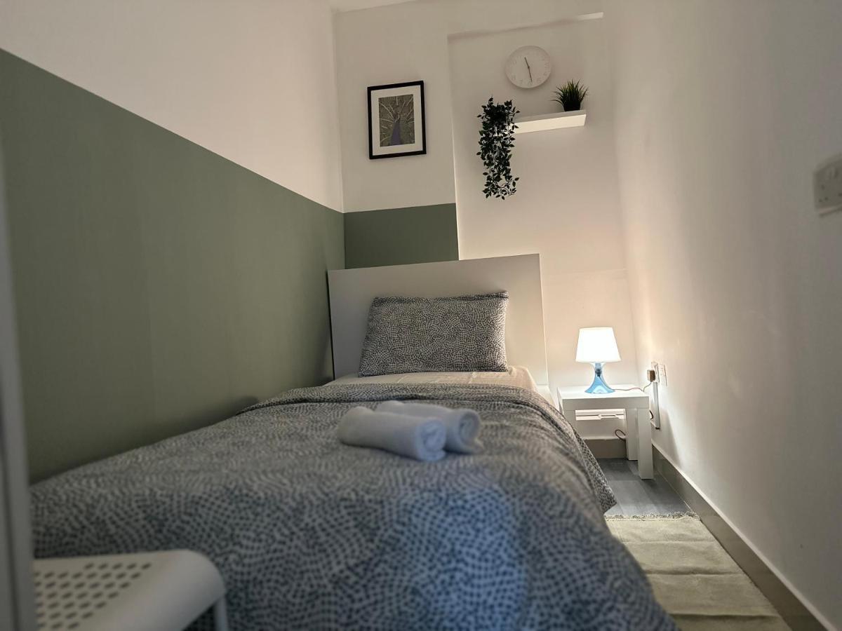 Beautiful Partition Room In Al Barsha 1 Near Metro Dubai Exterior foto